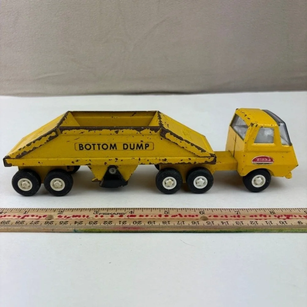 Vintage Tonka Bottom Dump Truck‎ 1960s Yellow Pressed Steel Construction Toy USA